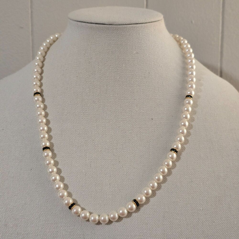 Classic Faux Pearl Necklace Gold Tone Clasp Vintage Style Strand